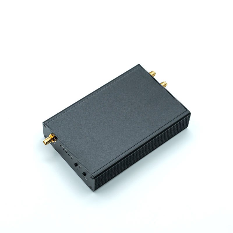 Hackrf One Clifford Version with Aluminum Case — изображение 4